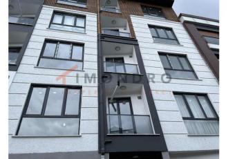 Beach apartment with balcony and underground parking space in Istanbul Beyoglu