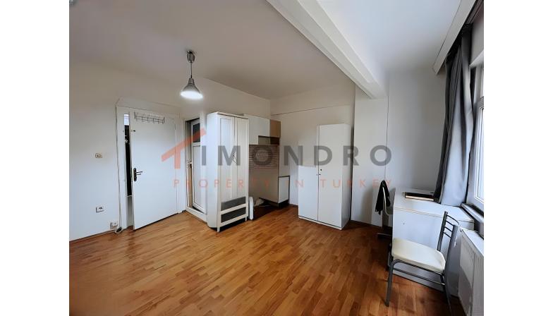 Apartment with separate kitchen in Beşiktaş