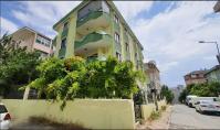 IS-1864, Property with balcony and separated kitchen in Istanbul Buyukcekmece