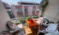 IS-1901, Property with balcony and separated kitchen in Istanbul Besiktas