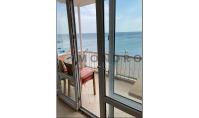IS-1926, Beachfront real estate with sea view and balcony in Istanbul Buyukcekmece