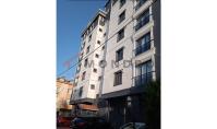 IS-1986, Property with balcony and separated kitchen in Istanbul Kartal