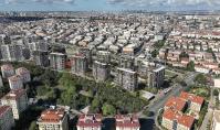 IS-2261-1, New building real estate (4 rooms, 2 bathrooms) with pool and balcony in Istanbul Bahcelievler