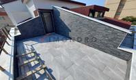 IS-2263, Centrally located new building real estate with balcony in Istanbul Uskudar