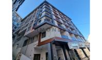 IS-2360, Property near the center with balcony and separated kitchen in Istanbul Kagithane