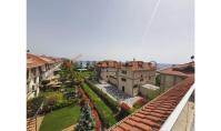 IS-2828, Sea view real estate near the beach with terrace in Istanbul Buyukcekmece