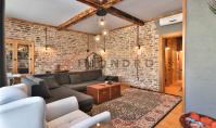 IS-2996, Air-conditioned real estate with balcony and separated kitchen in Istanbul Beyoglu