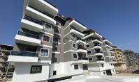 AL-1136-2, Sea view real estate (3 rooms, 2 bathrooms) with balcony and pool in Alanya Kargicak