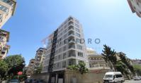 IS-3151, Senior-friendly new building property (3 rooms, 2 bathrooms) with balcony in Istanbul Kadikoy