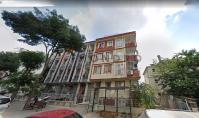 IS-3239, Centrally located real estate with balcony and separated kitchen in Istanbul Beylikduzu