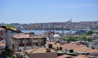 IS-3260, Sea view real estate with balcony and open kitchen in Istanbul Beyoglu