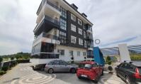 AL-1215, Real estate with pool and balcony in Alanya Oba