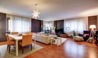IS-3437, Property with balcony and alarm system in Istanbul Uskudar