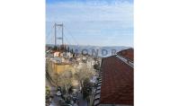IS-3536, Sea view real estate with balcony and separated kitchen in Istanbul Besiktas