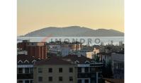 IS-3557, Sea view property near the beach with open kitchen in Istanbul Maltepe