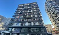 IS-3847, Real estate with balcony and underground parking space in Istanbul Kucukcekmece