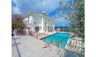 NO-654, Sea view real estate with balcony and pool in Northern Cyprus Esentepe