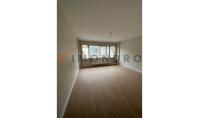 IS-3903, Real estate with balcony and separated kitchen in Istanbul Sisli