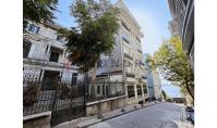 IS-4000, Sea view real estate with separated kitchen in Istanbul Beyoglu