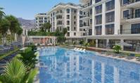 AL-821-5, Modern Apartment in a Luxury Residential Complex with Large Pool and Spa Area