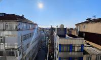 IS-4741, Distant-View Apartment with Balcony in Fatih, Istanbul – A Perfect Choice for Central Living