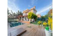 IS-4853, A Wonderful Choice for Living: Distant-View Villa with Balcony and Pool in Istanbul Silivri