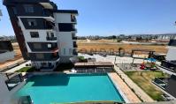 AN-2246, Balcony Apartment with Pool in Antalya Kepez