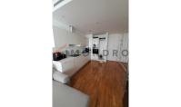 IS-5149, Prime Investment Opportunity: Lake View Apartment with Balcony & Parking in Küçükçekmece