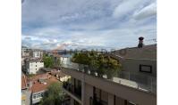 IS-5226, 8,43% ROI Potential: Sea-View Apartment Near the Coast with Open Kitchen in Beşiktaş