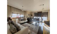 IS-5233, Investment-Friendly Property with Balcony and Underground Parking in Kadikoy