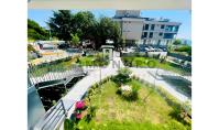 IS-5245, Beach apartment near the center with underground parking space in Istanbul Kadikoy