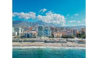 AL-1698, Beachfront real estate with Mediterranean Sea view and terrace in Alanya Mahmutlar