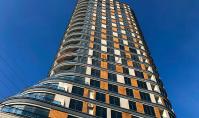 IS-1038-6, Stylish Sea-View Apartment with Balcony and Open Kitchen in Esenyurt, Istanbul