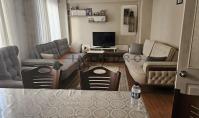 IS-5411, City-Center Apartment with Balcony and Separate Kitchen in Istanbul Beyoglu