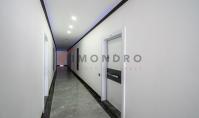 AL-1765, Furnished 1+1 in Sun Palace City, Central Alanya – 300 m to the Sea with Indoor and Outdoor Pools