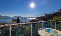 AL-1766, Fully Renovated 1+1 with Sea and Harbour Views in Alanya Kale – Residence Permit Eligible