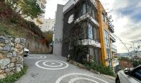 AL-1818, 2+1 Apartment (120 m²) in a 2021 Building near the Castle, 550 m to the Sea – Residence Permit and Citizenship Possible