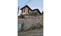 AL-1826, Historic Two-Storey Stone House (2+1, 140 m²) on a 180 m² Plot with Occupancy Permit - Alanya Castle District, 500 m to the Sea
