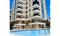 AN-2381, Modern Apartment with Pool and Balcony in Prime Antalya Konyaaltı