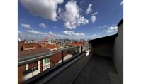 IS-5528, Modern Mountain View Property with Balcony Near Central Istanbul Uskudar