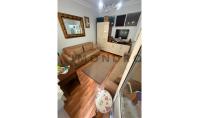 IS-5583, Modern Apartment with Balcony and Separate Kitchen in Istanbul Fatih
