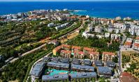 AL-1928, Roof Duplex above the Lagoon Pool – Fully Furnished 146 m² 4+1 with Hamam and Cinema in Avsallar