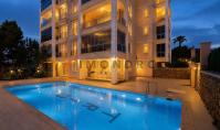AL-1957, Sea and Mountain Views from a Furnished 75 m² 1+1 on the 3rd Floor – Pool and Gym Complex, Oba