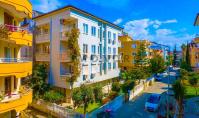 AL-1995, Only 100 m to the Sea – Furnished 85 m² 2+1 with American Kitchen on the 1st Floor, Pool and Lift, Oba