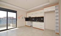 AL-2060, Citizenship-Eligible 6+1 Duplex with Castle and Sea Views – 300 m², Separate Kitchen and Four Balconies, Oba