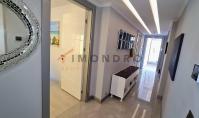 AL-2061, Glass-Enclosed Terrace and Rooftop Sun Deck – Furnished 240 m² 4+1 Roof Duplex, Residence Permit, Oba