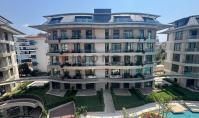 AL-2110, Citizenship-Eligible 90 m² 2+1 in a New Residence with Indoor Pool, Hamam and Spa, 350 m to the Sea, Tosmur