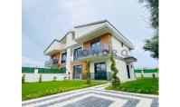 IS-5613, Panoramic Mountain View Property with Terrace and Winter Garden in Silivri