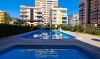 AL-2274, Open Sea Views from the 6th Floor: Furnished 100 m² 2+1 with Two Bathrooms and Pool, Mahmutlar