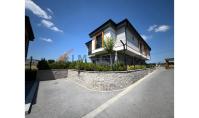 IS-5615, Scenic View Property with Balcony and Winter Garden in Istanbul Silivri